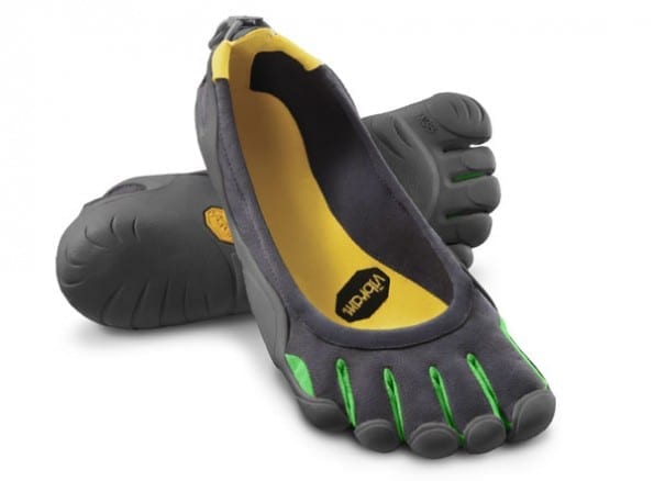 stores that sell vibram five fingers near me