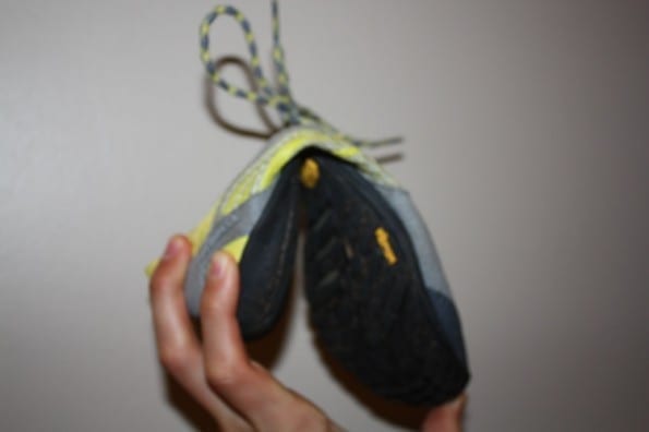 6-pace-glove-barefoot