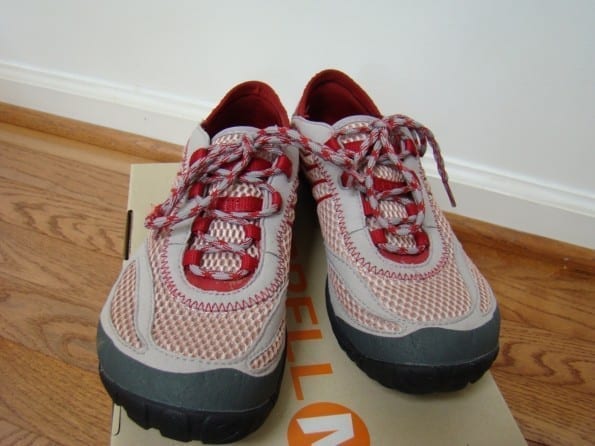 barefoot-pace-red